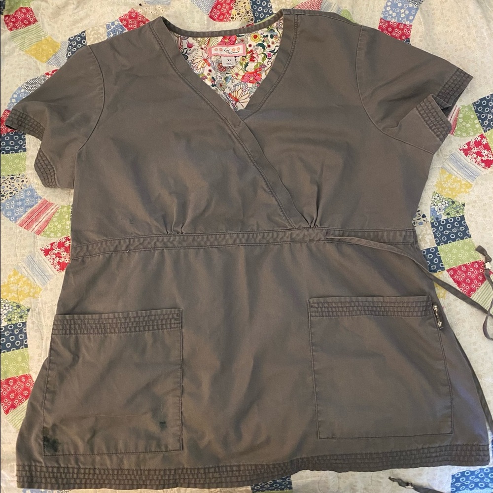 Koi scrub top